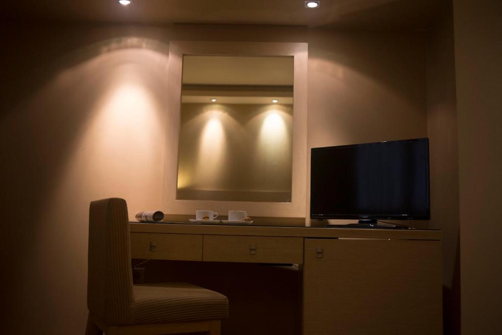 Davitel - Tobacco Hotel - Resim 45