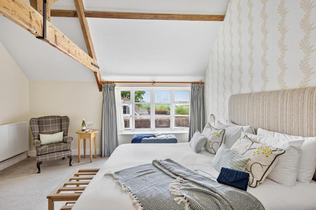The Mole Resort - Hotel rooms - Bienes