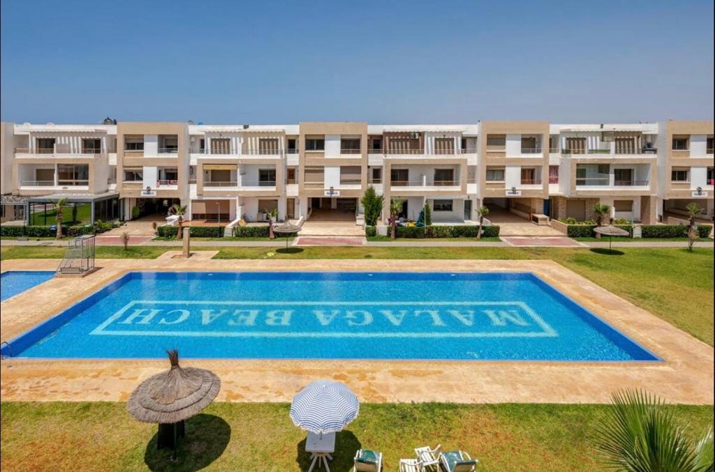 Foto sihtkohas Mansouria asuva majutusasutuse Appartement Élégant avec une belle Vue sur Piscine galeriist