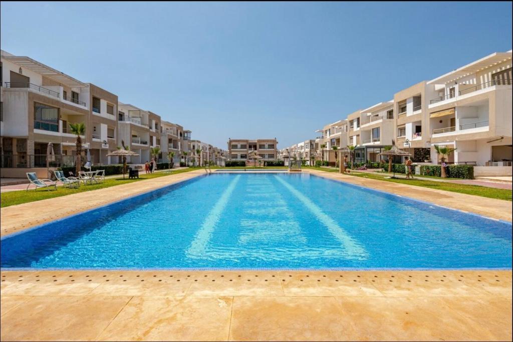 Foto sihtkohas Mansouria asuva majutusasutuse Appartement Élégant avec une belle Vue sur Piscine galeriist