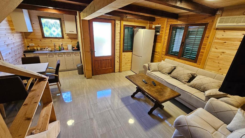 Posezení v ubytování River House 2025