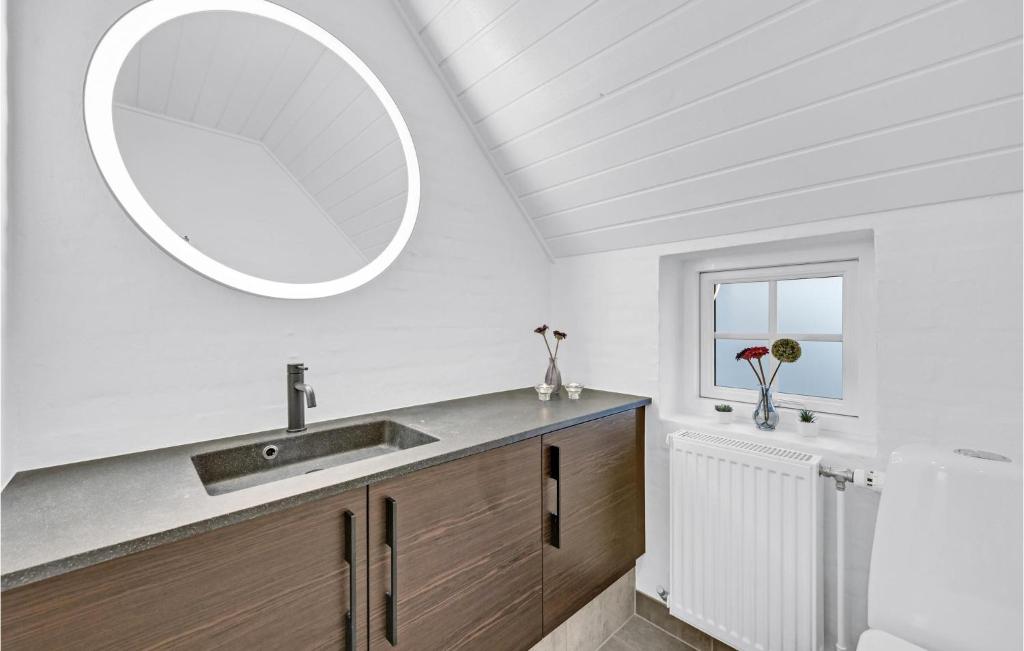 Fotografie z fotogalerie ubytování Lovely Home In Ringkøbing With Sauna v destinaci Ringkobing