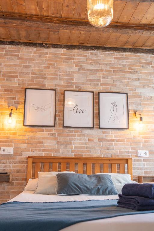 Postel nebo postele na pokoji v ubytování Apartamentos Cama del Rey 2 habitaciones