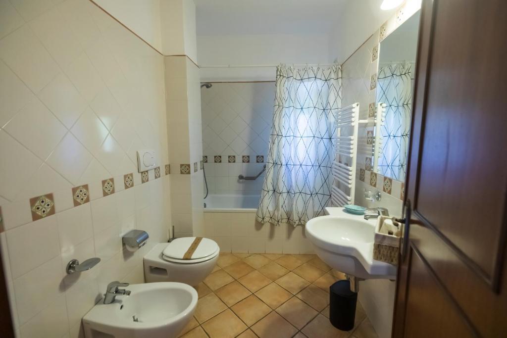 Łazienka w obiekcie Villa Romita