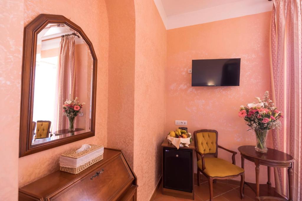 Telewizja i/lub zestaw kina domowego w obiekcie Villa Romita