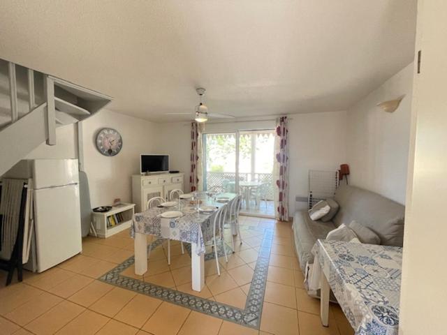 Photo de la galerie de l'établissement Belle créole 31, au Cap d'Agde