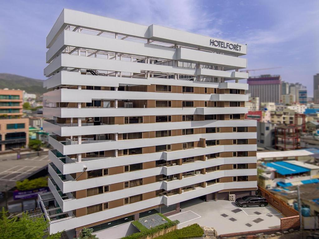 Hotel Fore…