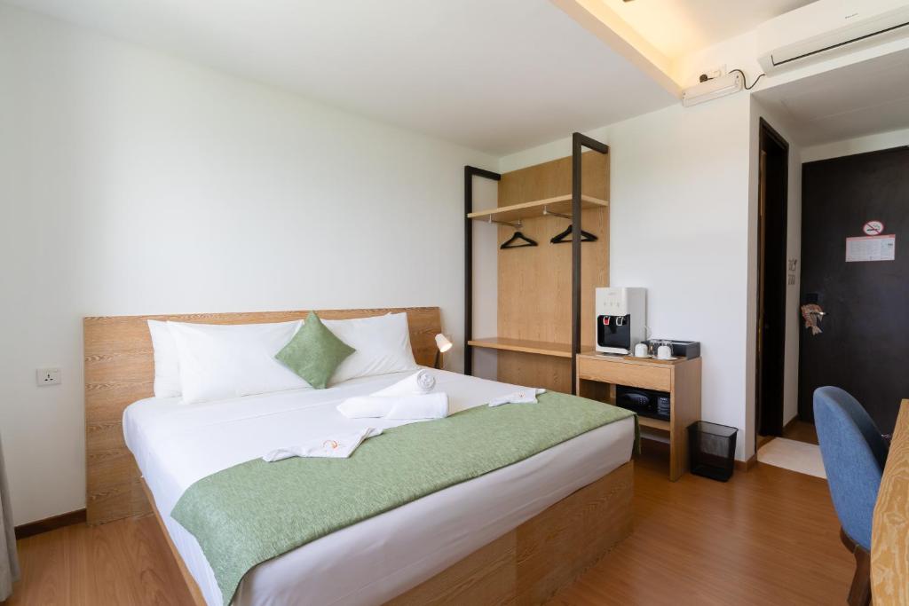 Ranthari Hotel and Spa Ukulhas Maldives - 3