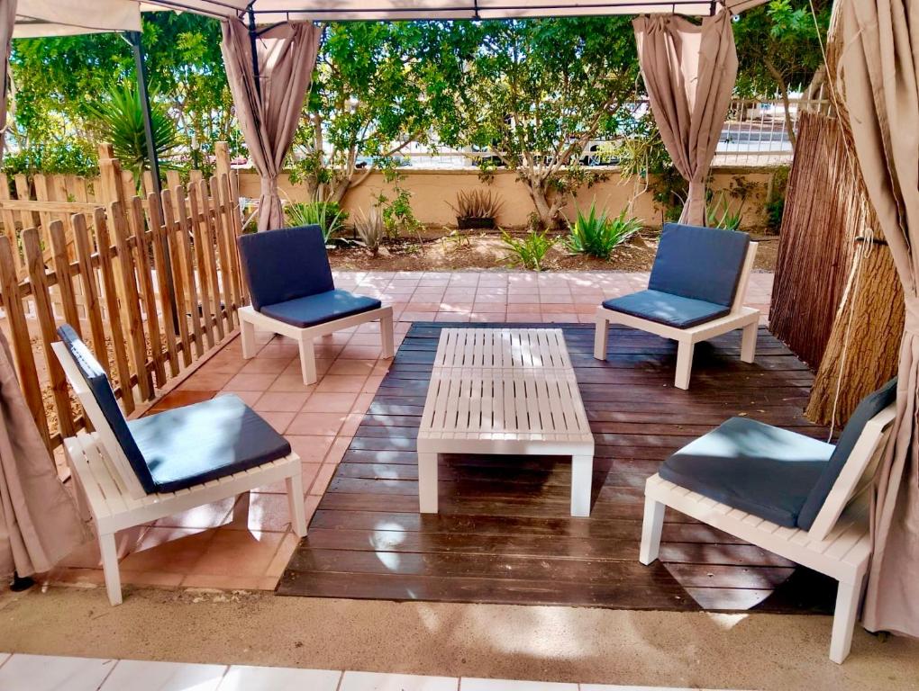 Fotografia z galérie ubytovania NEW BUNGALOW entre PLAYA DEL INGLES y MELONERAS v destinácii Maspalomas