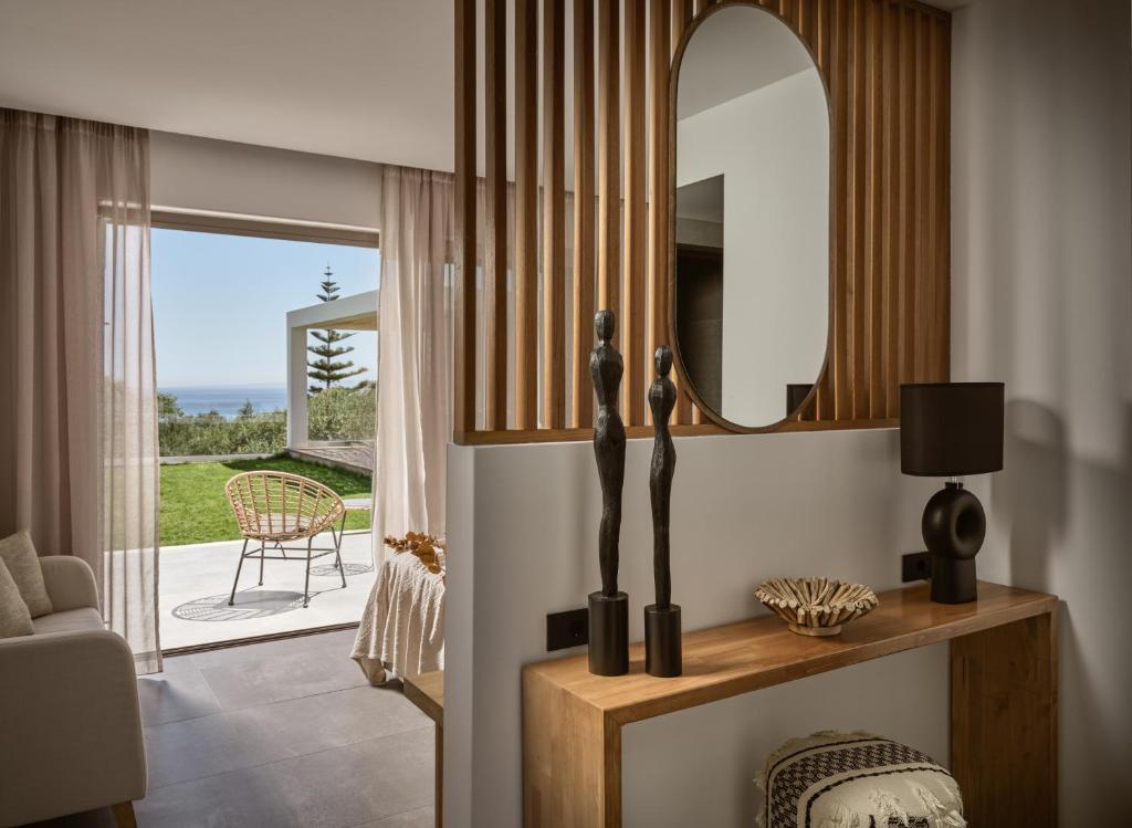 Fotografie z fotogalerie ubytování Cicada Exclusive Villa, a Sea View Gem, By ThinkVilla v destinaci Akrotiri