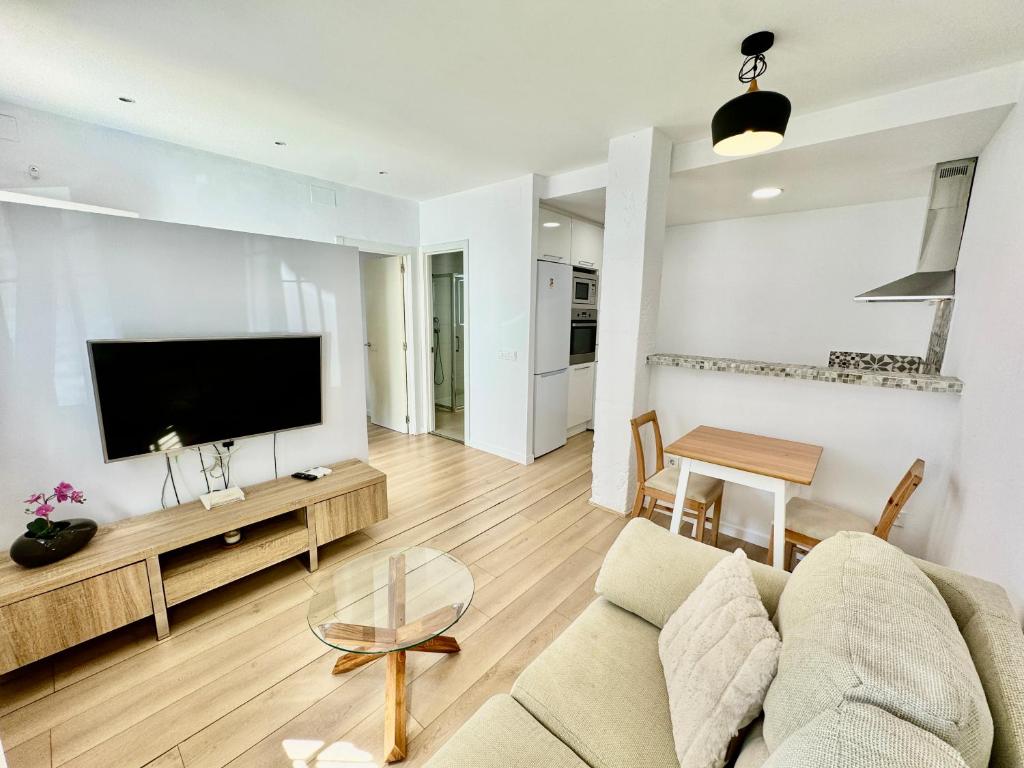 Cozy Apartment near Marbella Center - EaW Homes
