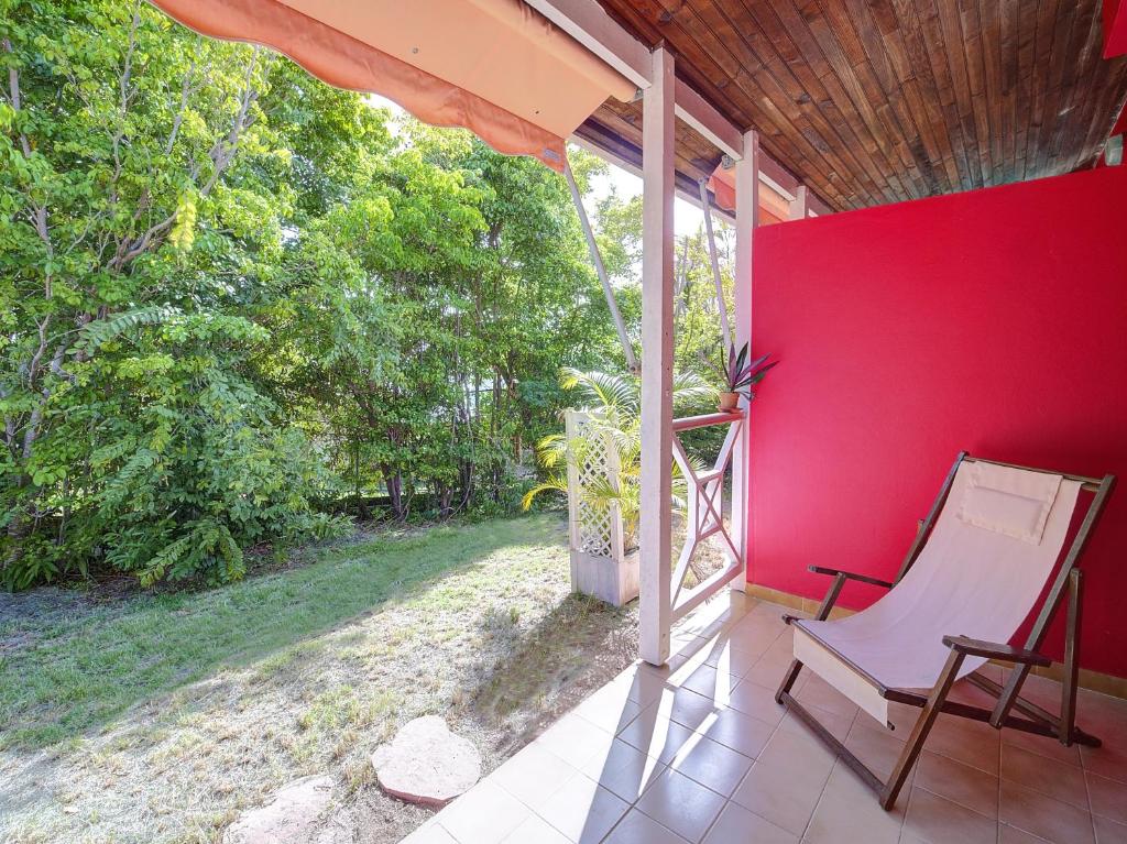 Zahrada ubytování Résidence Ti'Kéol - Appartements avec terrasse 2 à 4 personnes, piscine