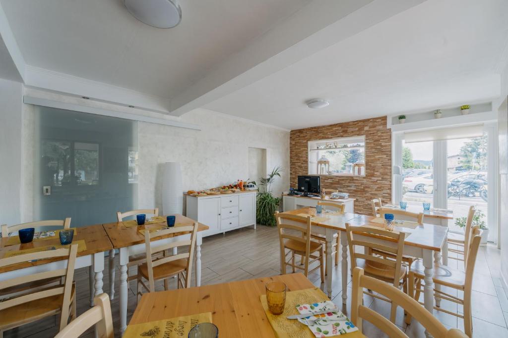 Fotografie z fotogalerie ubytování Franciacorta Rooms v destinaci Corte Franca
