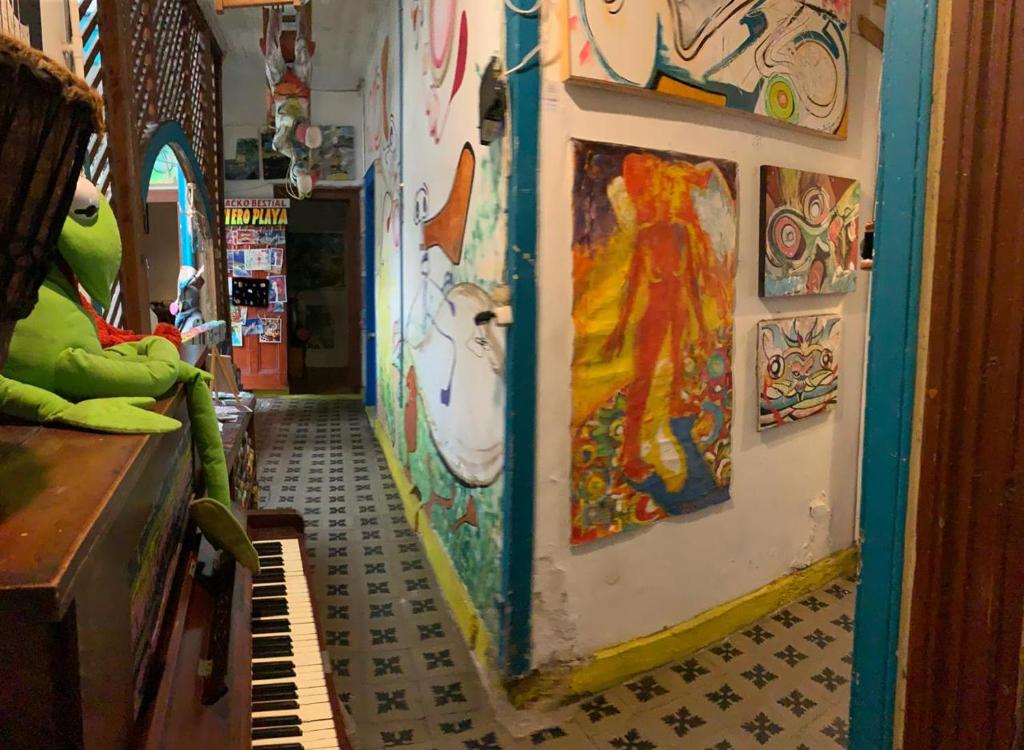 Imagem da galeria de Art Hostel Casa Chaman em Valparaíso