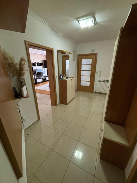 Kuchnia lub aneks kuchenny w obiekcie Kristina Apartments