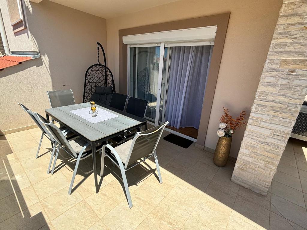 Balkon lub taras w obiekcie Kristina Apartments