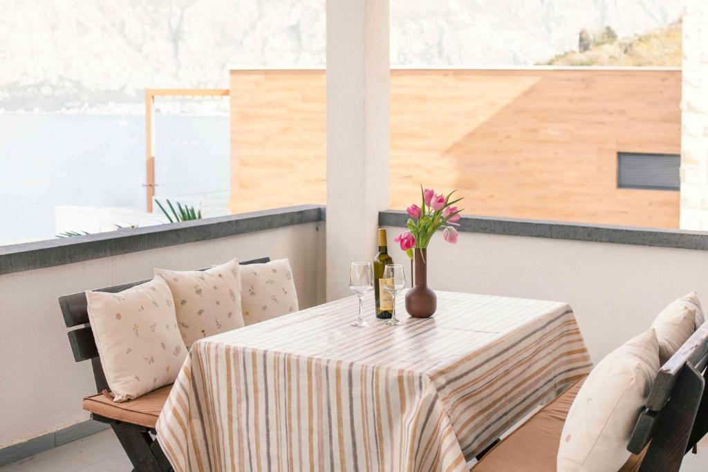 Step to Kotor bay St-oliv - 18