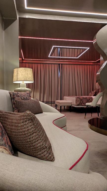 Гостиная зона в Hotel Ritual Torremolinos- Adults Only