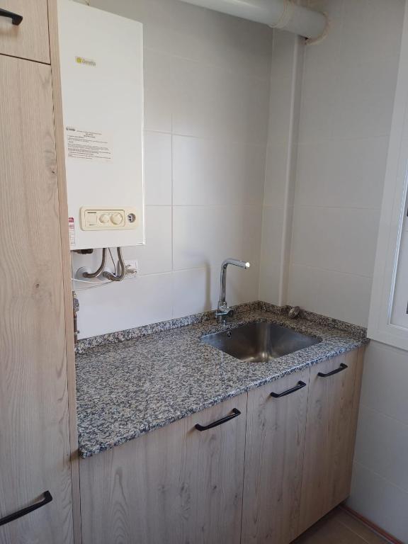 Kuchyňa alebo kuchynka v ubytovaní Miami APARTAMENTO THOMAS