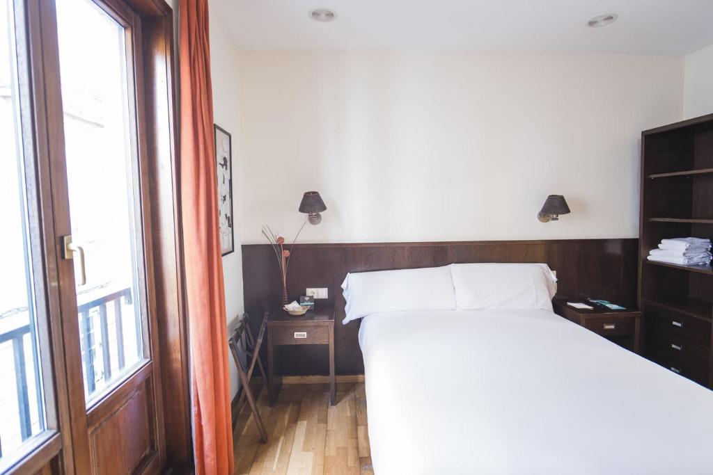 Hotel Alda Algalia - Salle à Budget