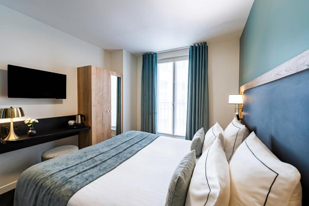 Hôtel Le Cercle Tour Eiffel - Resim 44