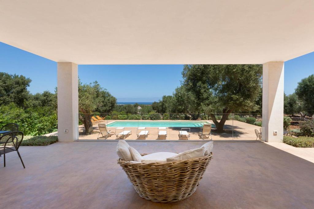 Basen w obiekcie Villa Lisy by Perle di Puglia lub w pobliżu