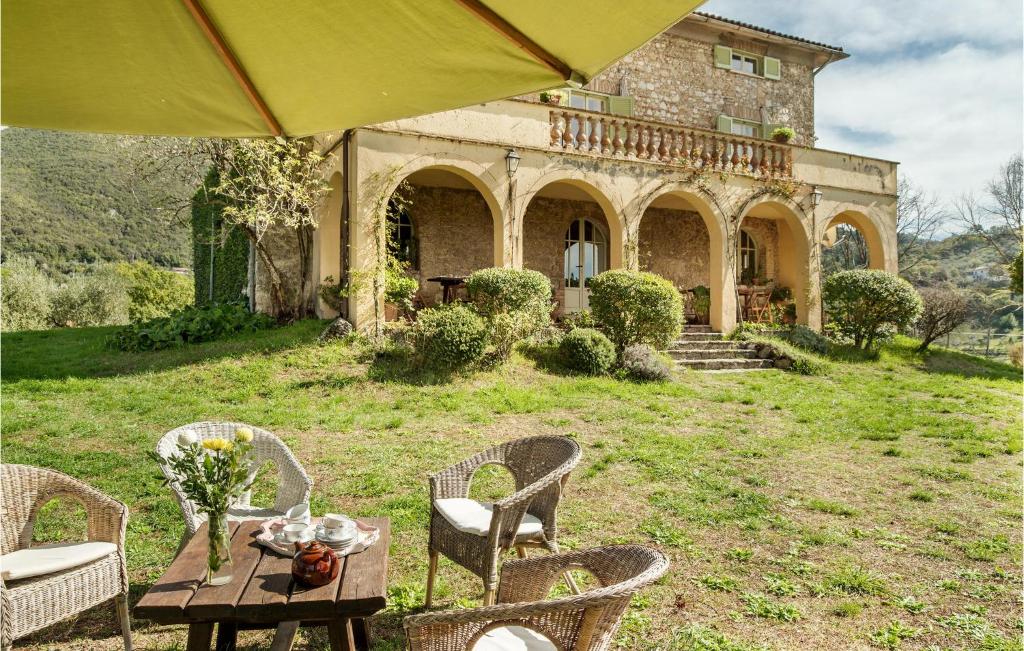 A garden outside Soratte