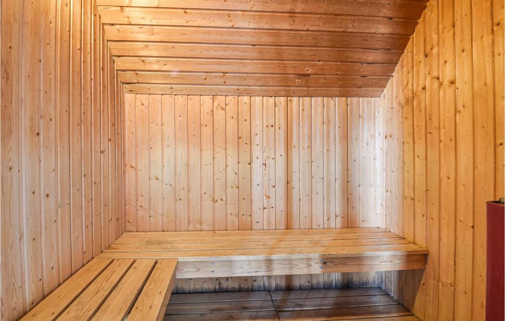Fotografie z fotogalerie ubytování Gorgeous Home In Ringkøbing With Sauna v destinaci Klegod