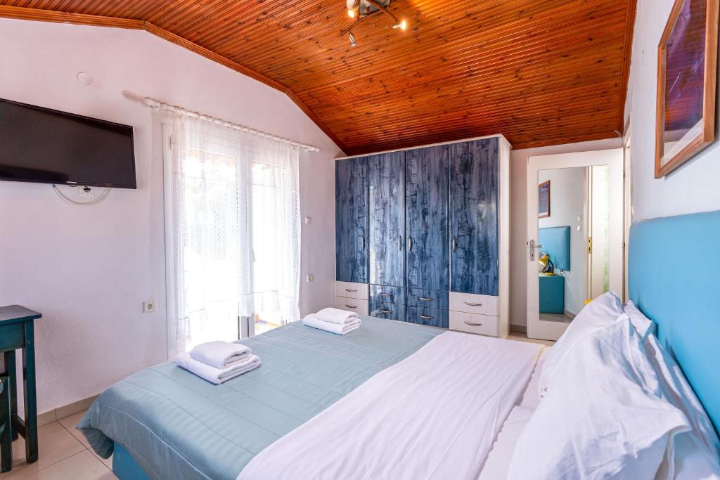 Postel nebo postele na pokoji v ubytování Melissa Gold Coast