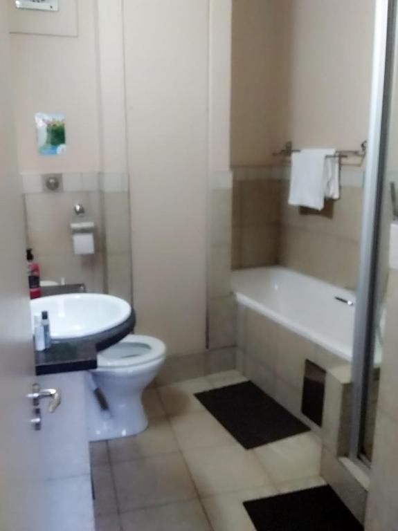 Mabungubwe Hotel Apartments - Home Away from Home - Estudio Con Vista De Piscina