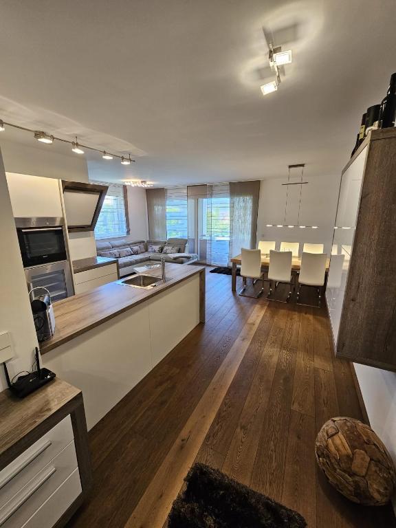 Kuchyňa alebo kuchynka v ubytovaní Ferienwohnung