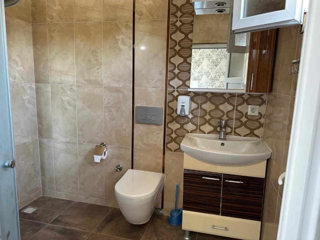 Ένα μπάνιο στο Sinter Terasse House Hotel