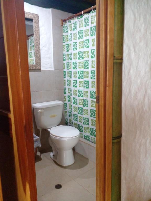 Koupelna v ubytování Hostal Yemayá Mompiche