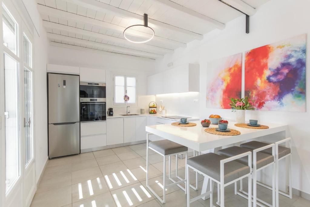 Kuchyň nebo kuchyňský kout v ubytování IL SOGNO VILLAS Paros
