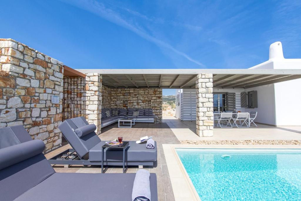 Bazén v ubytování IL SOGNO VILLAS Paros nebo v jeho okolí