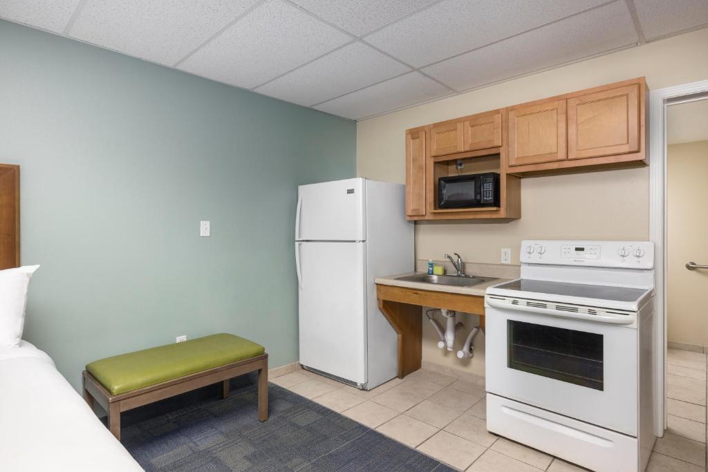 Beachside Resort Panama City Beach photo