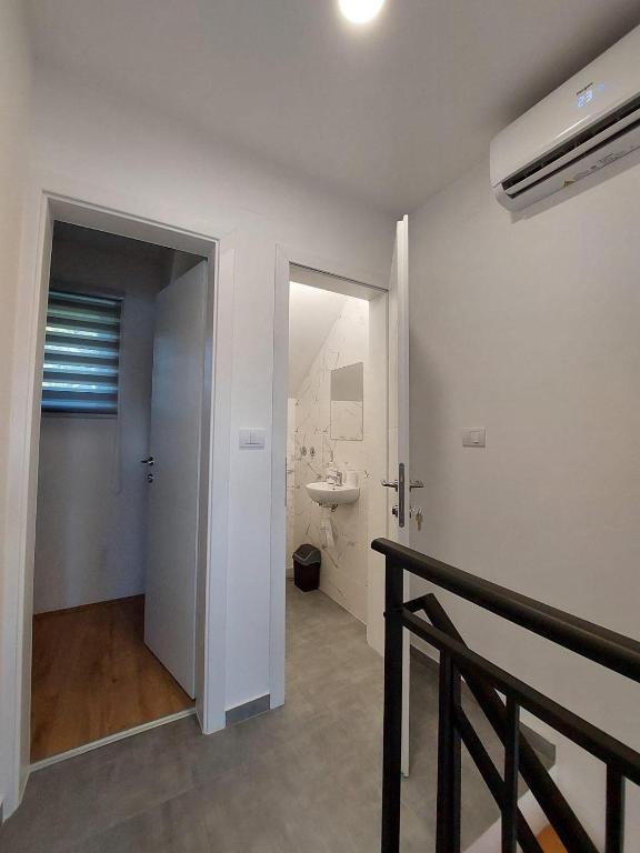 Ένα μπάνιο στο Lejka apartmani Srebrno jezero