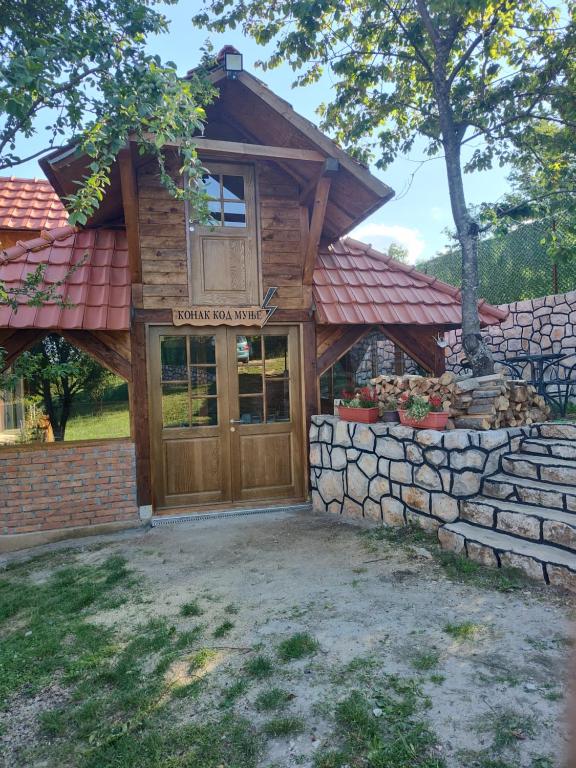 Budova, kde se vila nachází