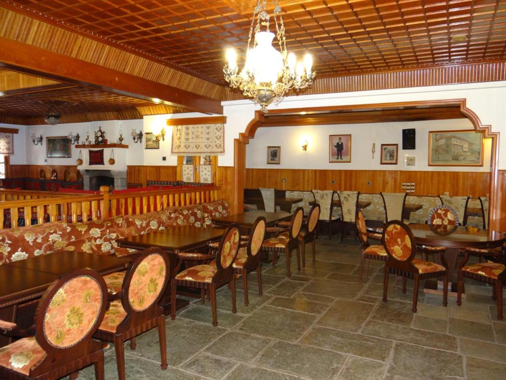 Lounge nebo bar v ubytování Hotel Apollon
