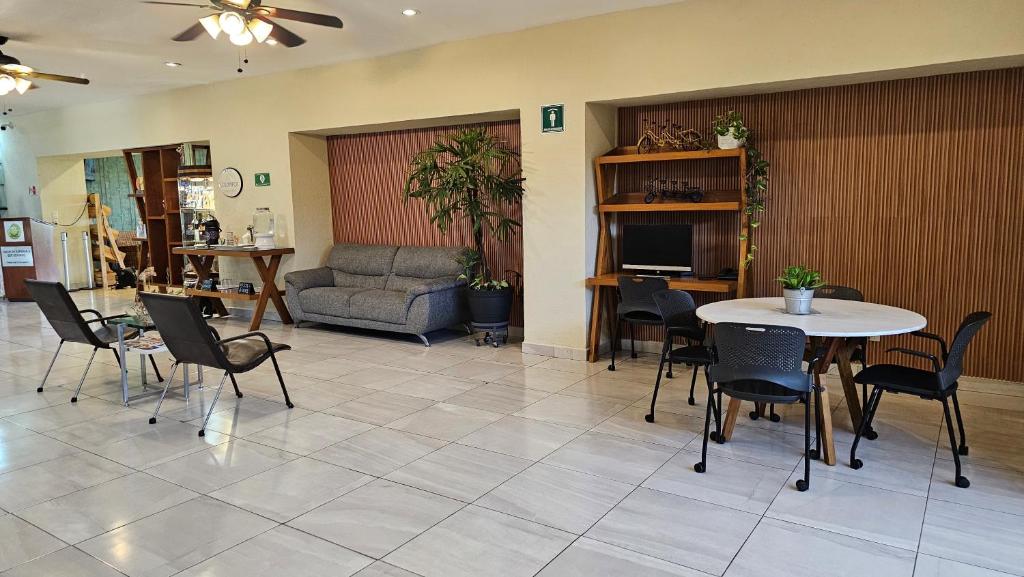 Posezení v ubytování Comfort Inn Cordoba