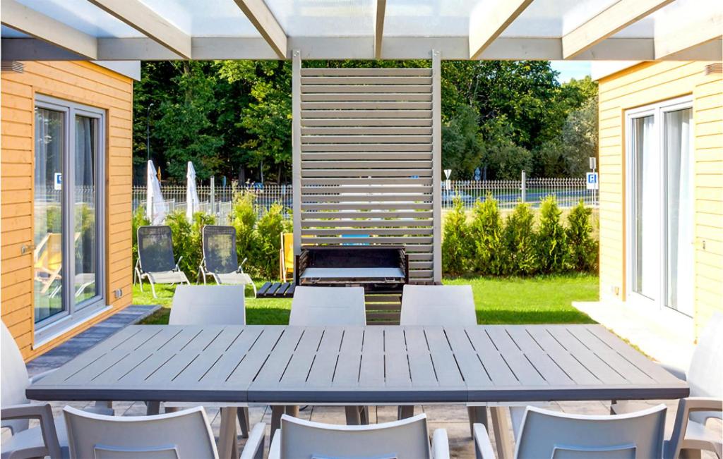 Κήπος έξω από το 2 Bedroom Gorgeous Home In Rewal