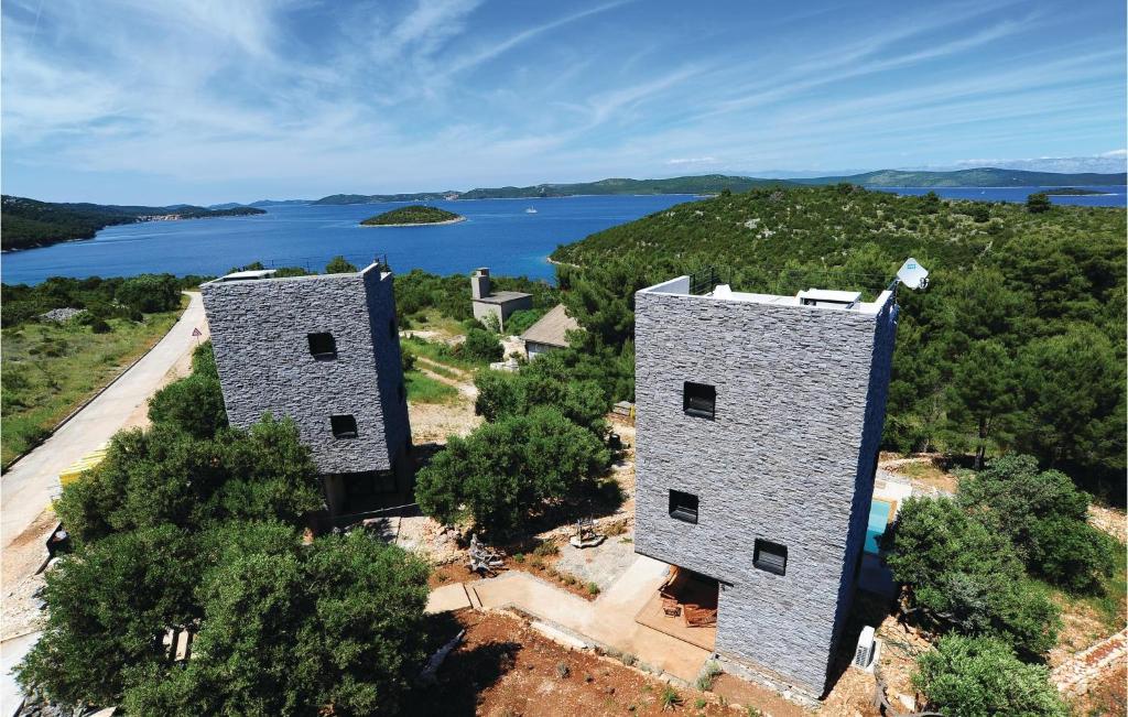 Amazing Home In Dragove