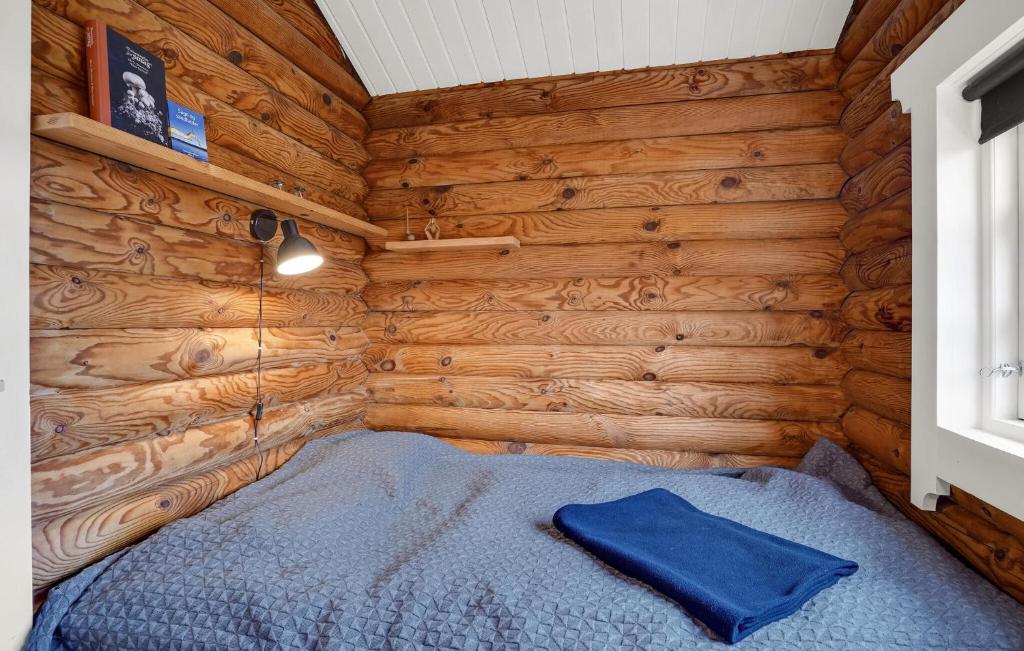 Postel nebo postele na pokoji v ubytování 2 Bedroom Cozy Home In Mariager