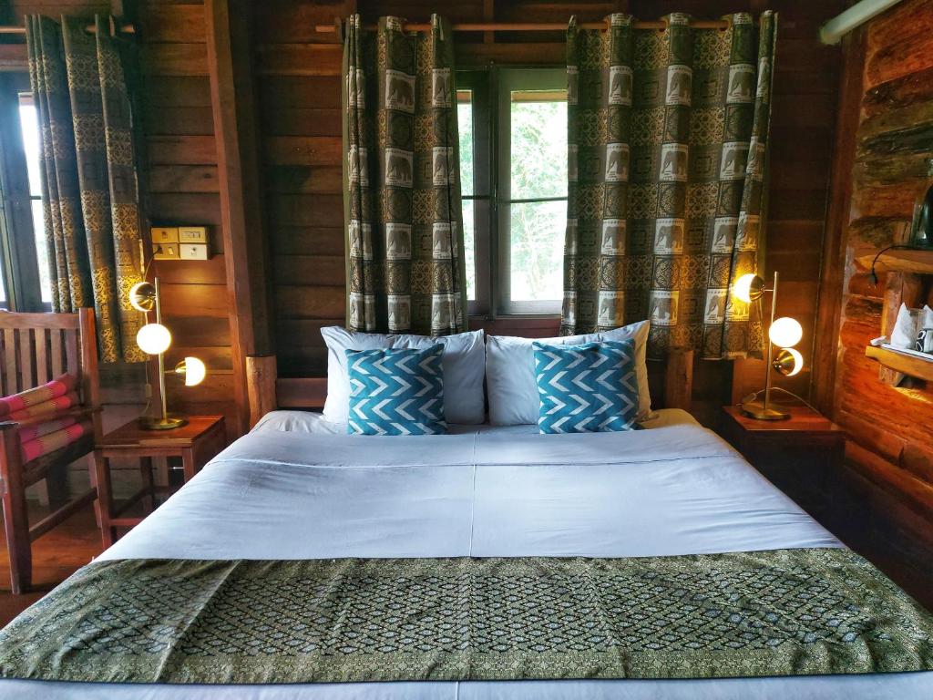 Postel nebo postele na pokoji v ubytování Mekong Villas