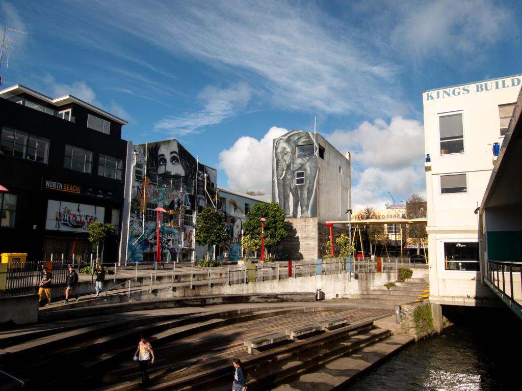 Stay Central - Resim 6