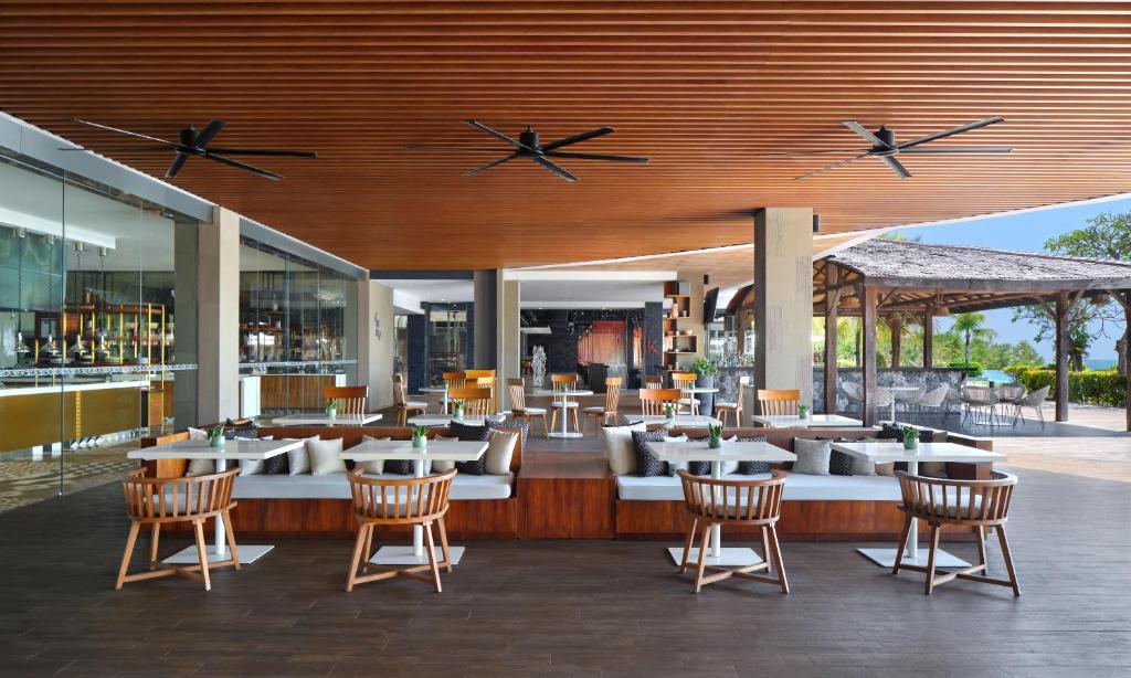 Renaissance Bali Uluwatu Resort & Spa - 16