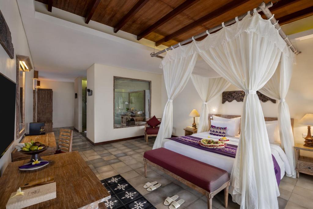 Pramana Watu Kurung - 16