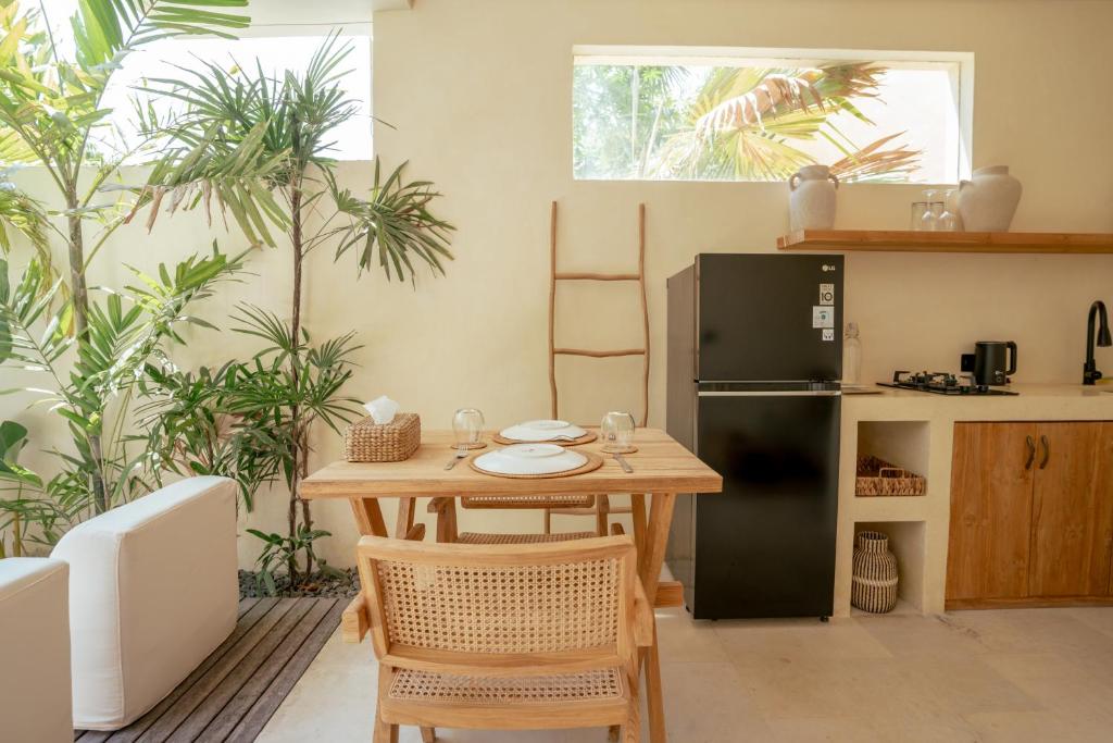 Kuchyň nebo kuchyňský kout v ubytování Olea Villas Resort