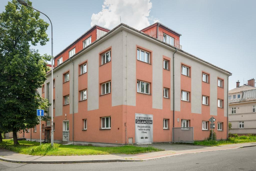 Budova, kde se hostel nachází