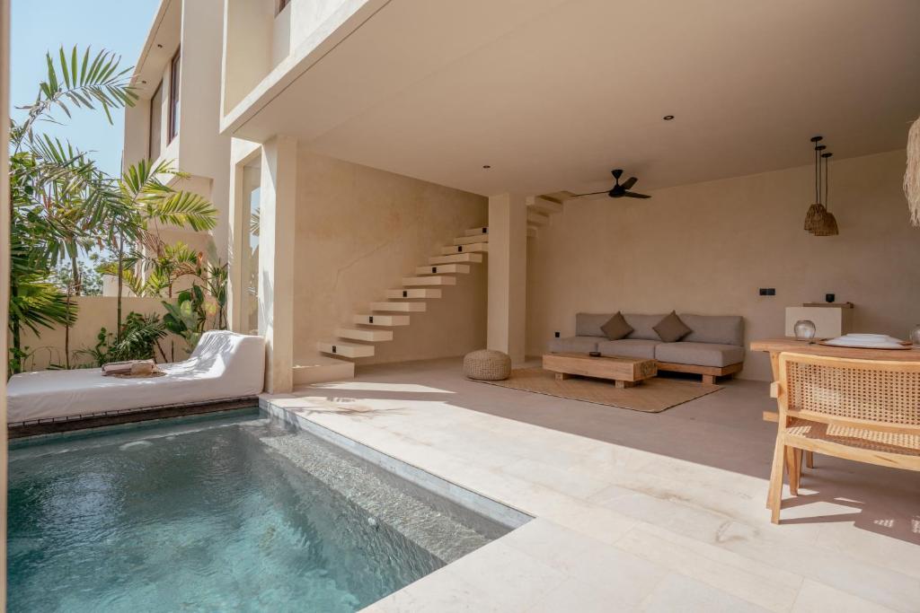 Bazén v ubytování Olea Villas Resort nebo v jeho okolí